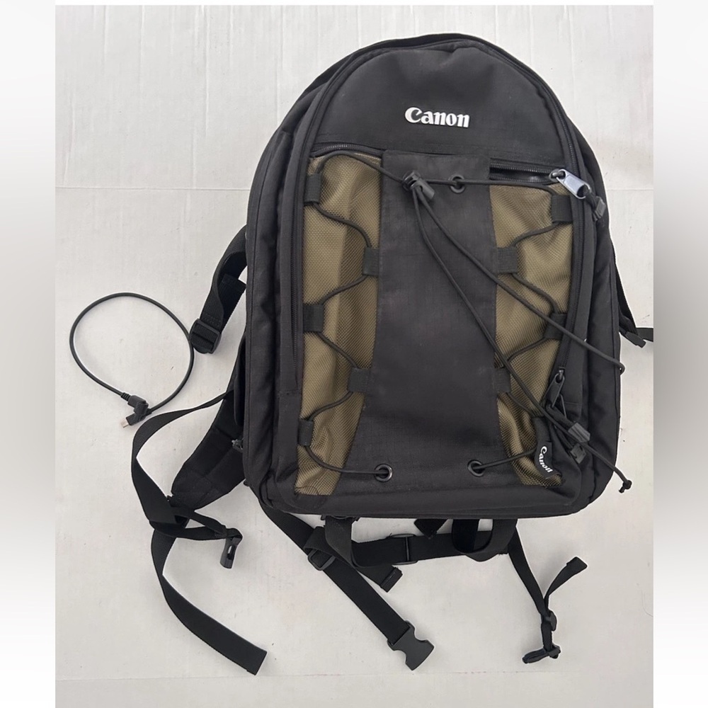 Canon | Deluxe Backpack 200EG Rugged Camera Lens Bag Black - Picture 11 of 13